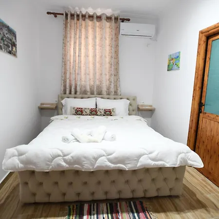 Luli Apartment *